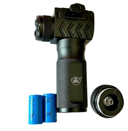 Тактическая передняя рукоятка с фонариком для ак фото